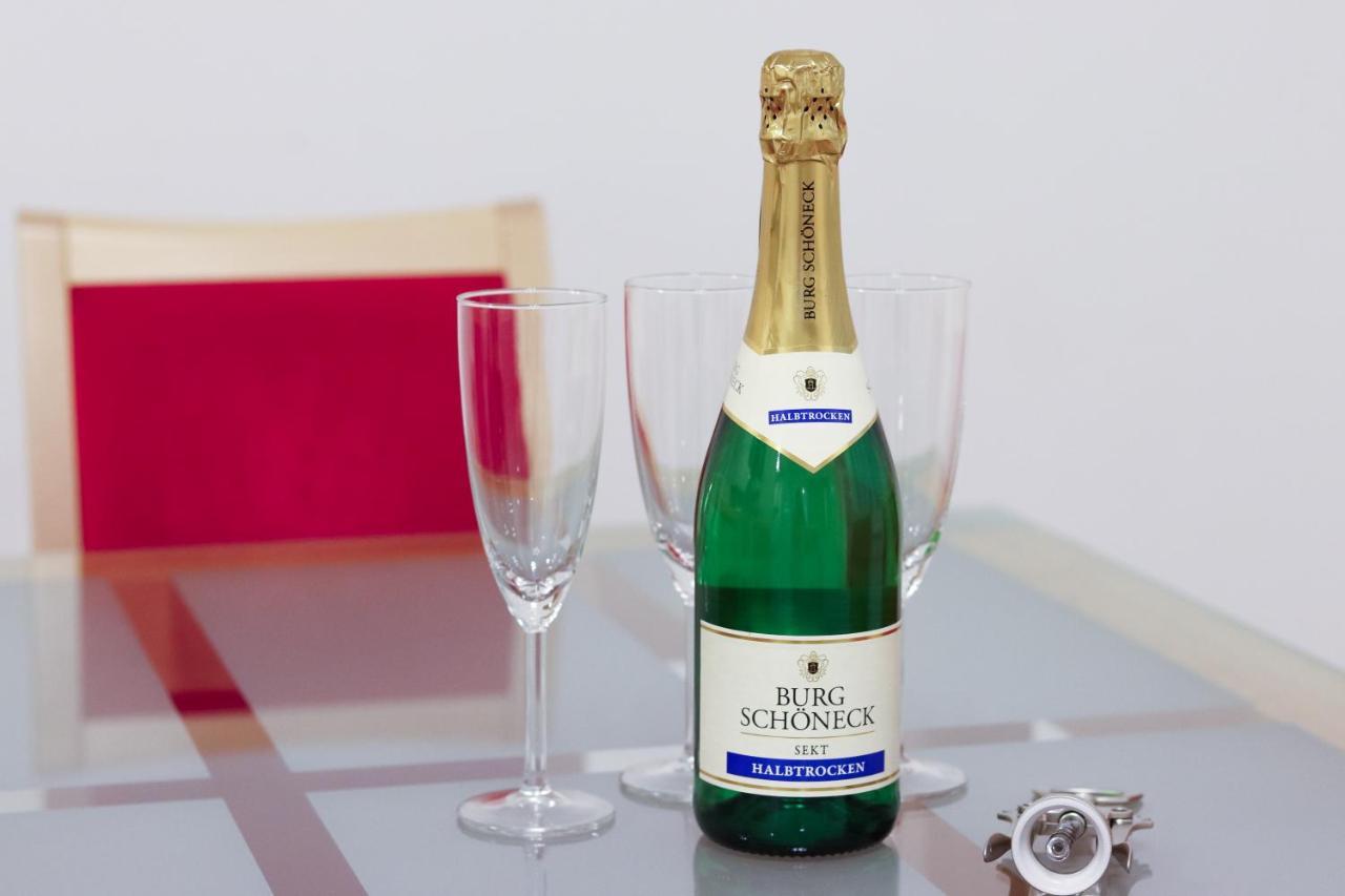 Cozynite Premium Apartment Schoenbrunn 1 เวียนนา ภายนอก รูปภาพ